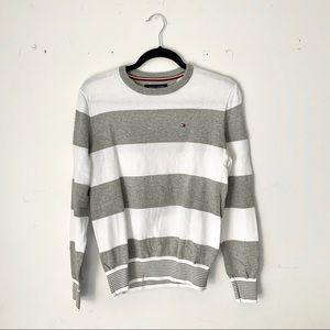 Tommy Hilfiger | white & grey stripe knit sweater